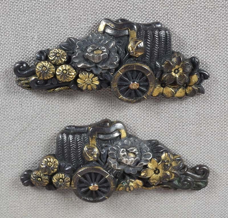 Pair 19c Japanese sword MENUKI procession carts & flowers (1 of 4)