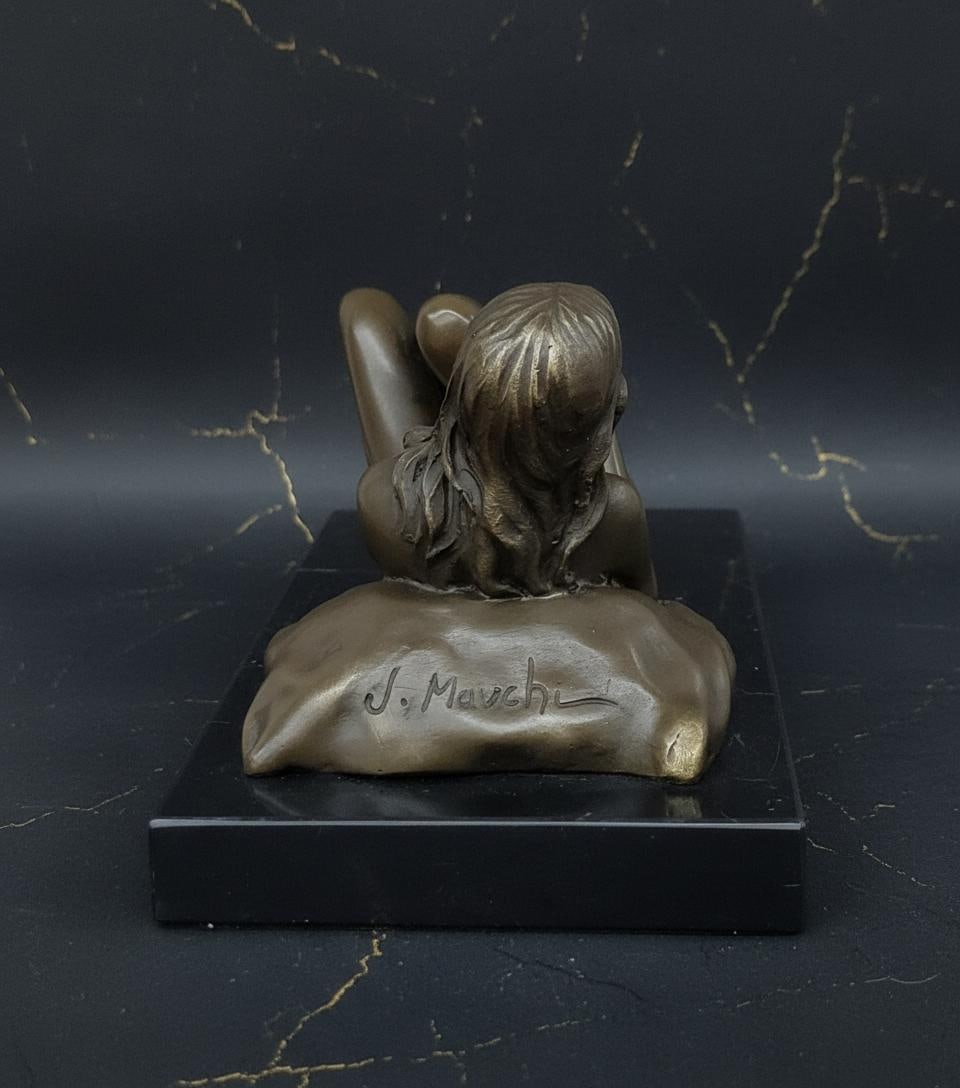 Mavchi Signed Art Nouveau Bronze Sculpture Nude Woman Statue on Marble Base - 4