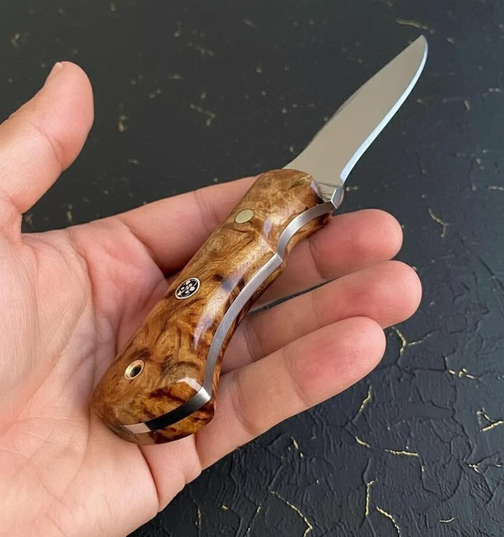 Handcrafted 1095 Steel Fixed Blade Hunting Knife with Rosewood Handle & USA Scout Sheath - 2