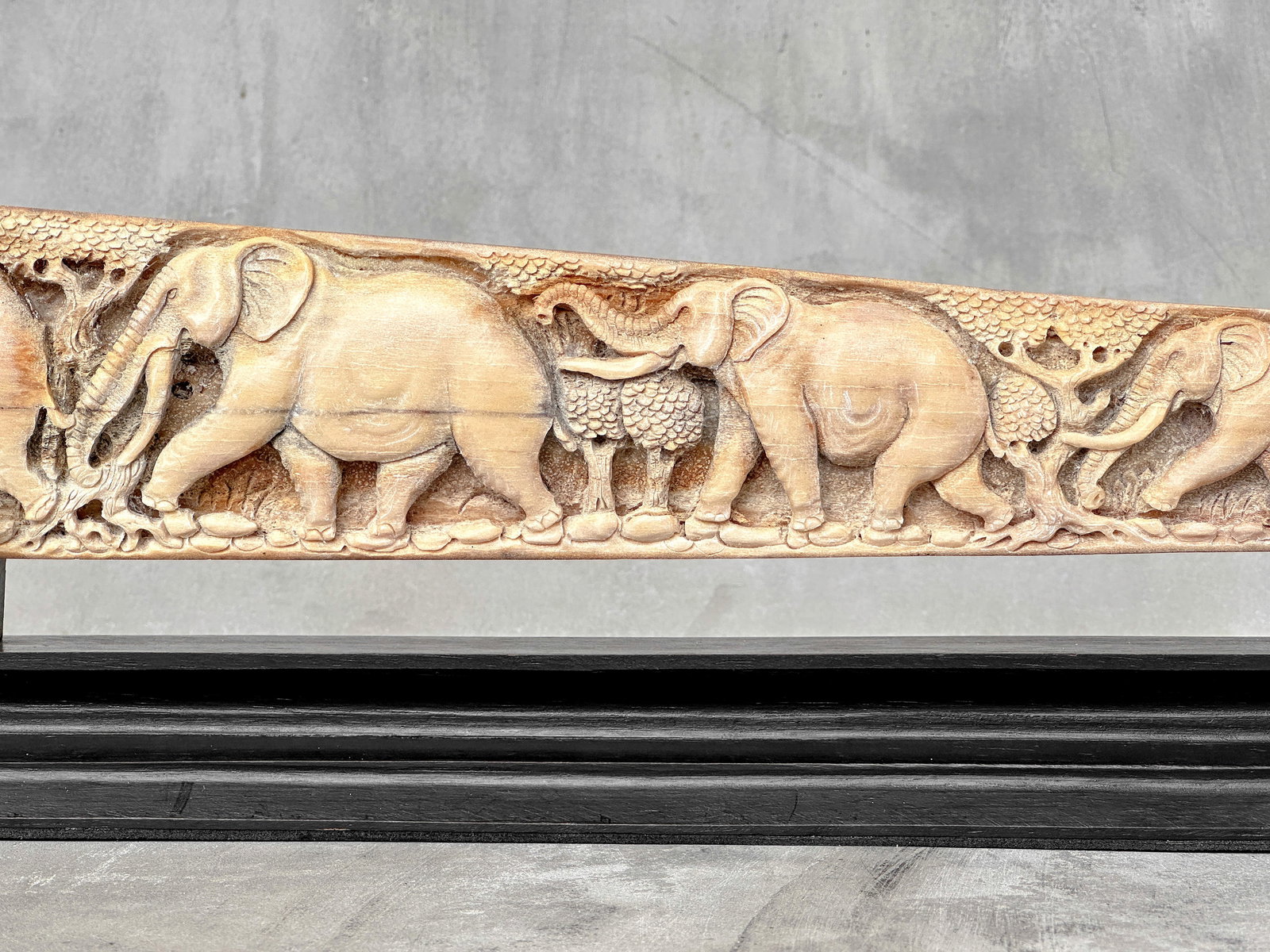 A stunning carved swordfish rostrum - Parade of Savannah elephants - 7