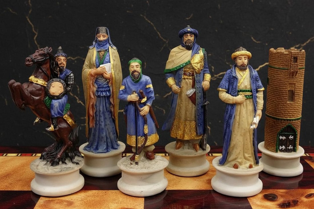 Hand Painted Crusades Chess Set Medieval Christians vs Arabians Resin Pieces Only - 2