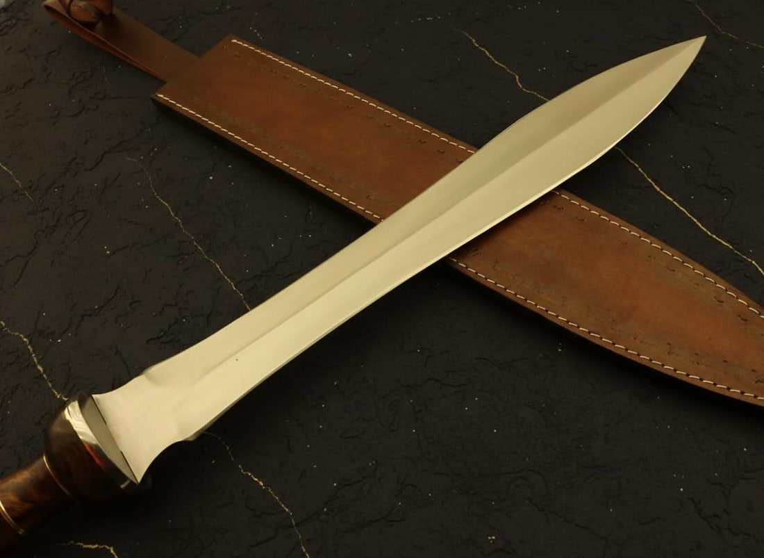 Hand Forged Roman Gladius Sword D2 Steel Blade, Custom Rosewood Handle, Damascus Guard - 3