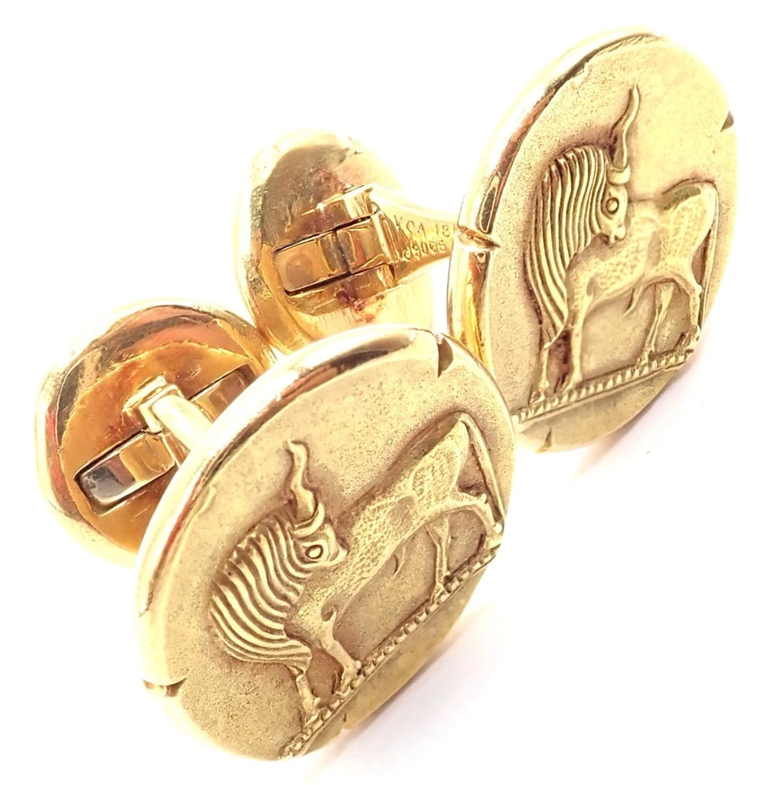 Vintage! Van Cleef & Arpels G. L'Enfant 18k Yellow Gold Zodiac Taurus Cufflinks - 16