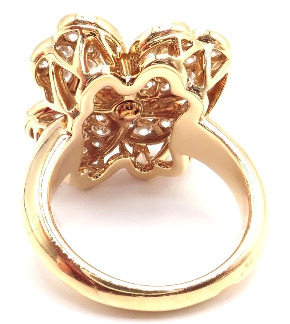 Authentic! Van Cleef & Arpels Cosmos 18k Yellow Gold Diamond Medium Model Ring - 4