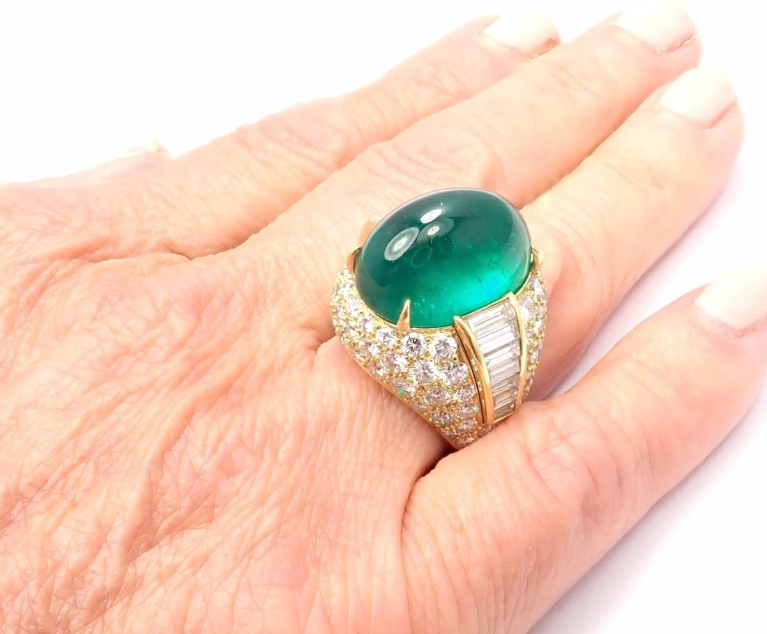 Authentic! David Webb 18k Yellow Gold Diamond Large Colombian Emerald Ring AGL - 12