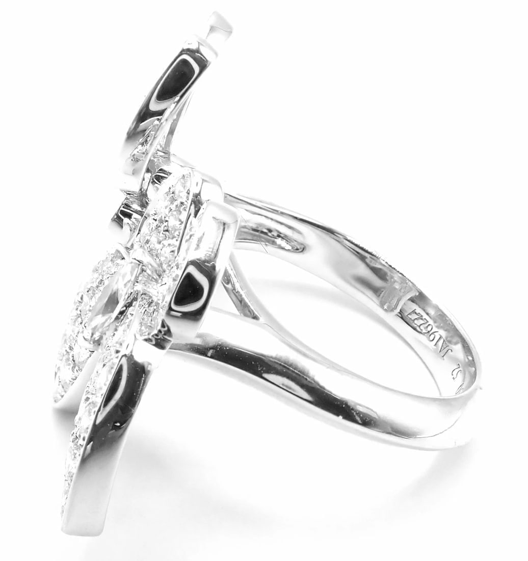 Van Cleef & Arpels 18k White Gold Diamond Two Butterfly Between Finger Ring - 4