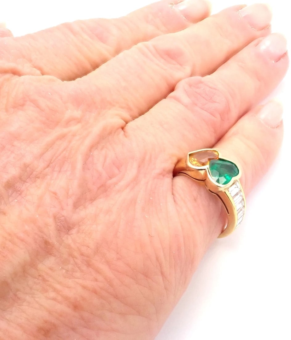 Authentic Van Cleef & Arpels 18k Gold Diamond Emerald Yellow Sapphire Ring Paper - 12