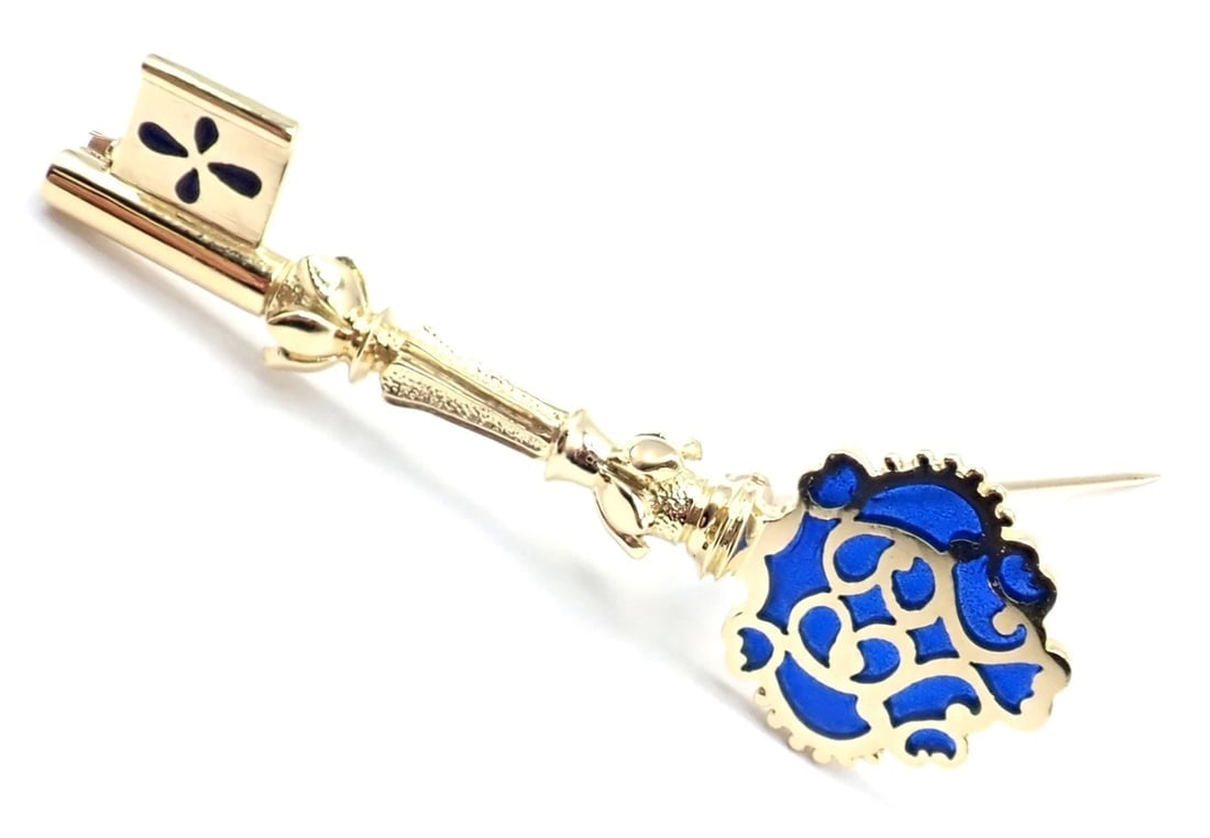 Rare! Authentic Vintage Mikimoto 18k Yellow Gold Key Blue Enamel Brooch Pin - 2
