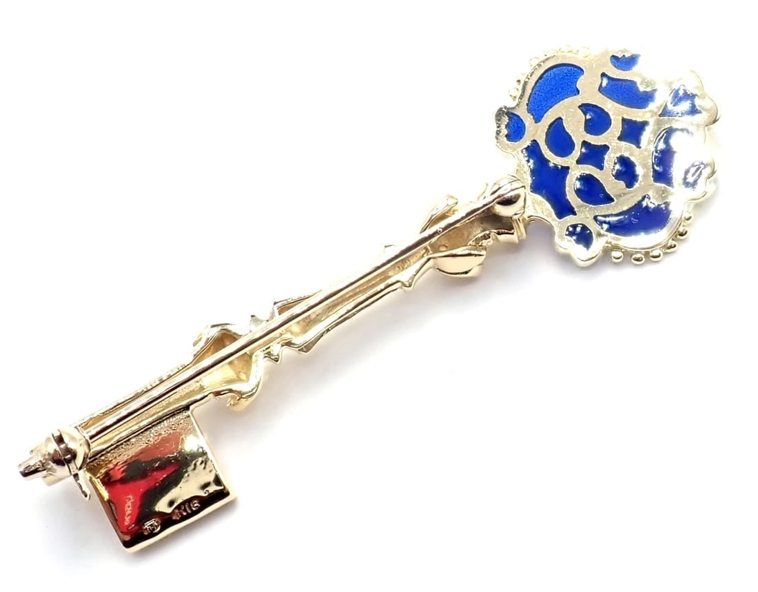 Rare! Authentic Vintage Mikimoto 18k Yellow Gold Key Blue Enamel Brooch Pin - 4