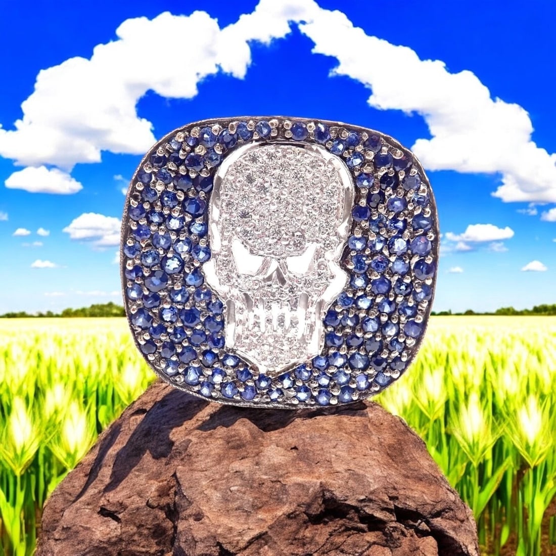 Authentic! Loree Rodkin 18k White Gold Diamond Sapphire Skull Ring Paper Box - 2