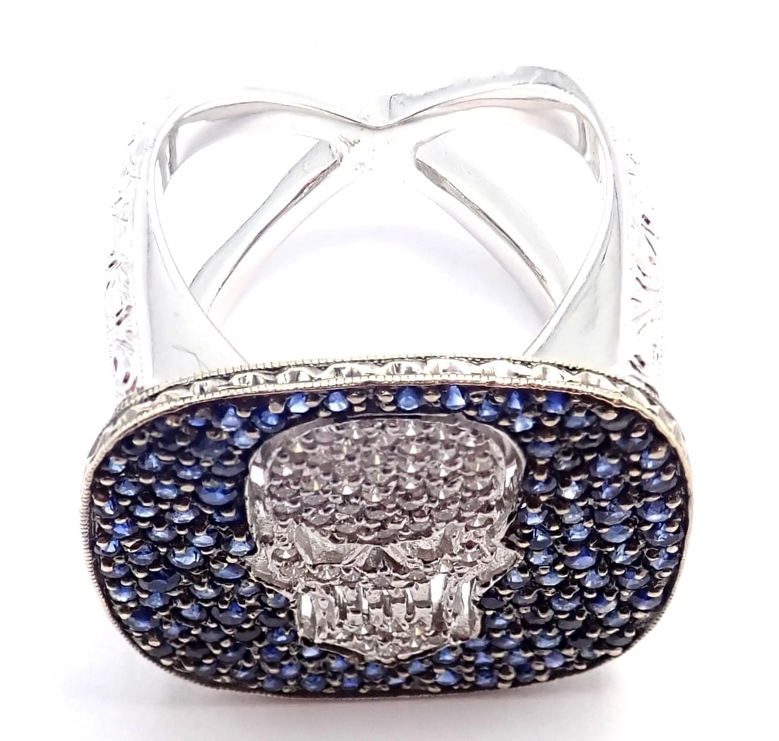 Authentic! Loree Rodkin 18k White Gold Diamond Sapphire Skull Ring Paper Box - 9
