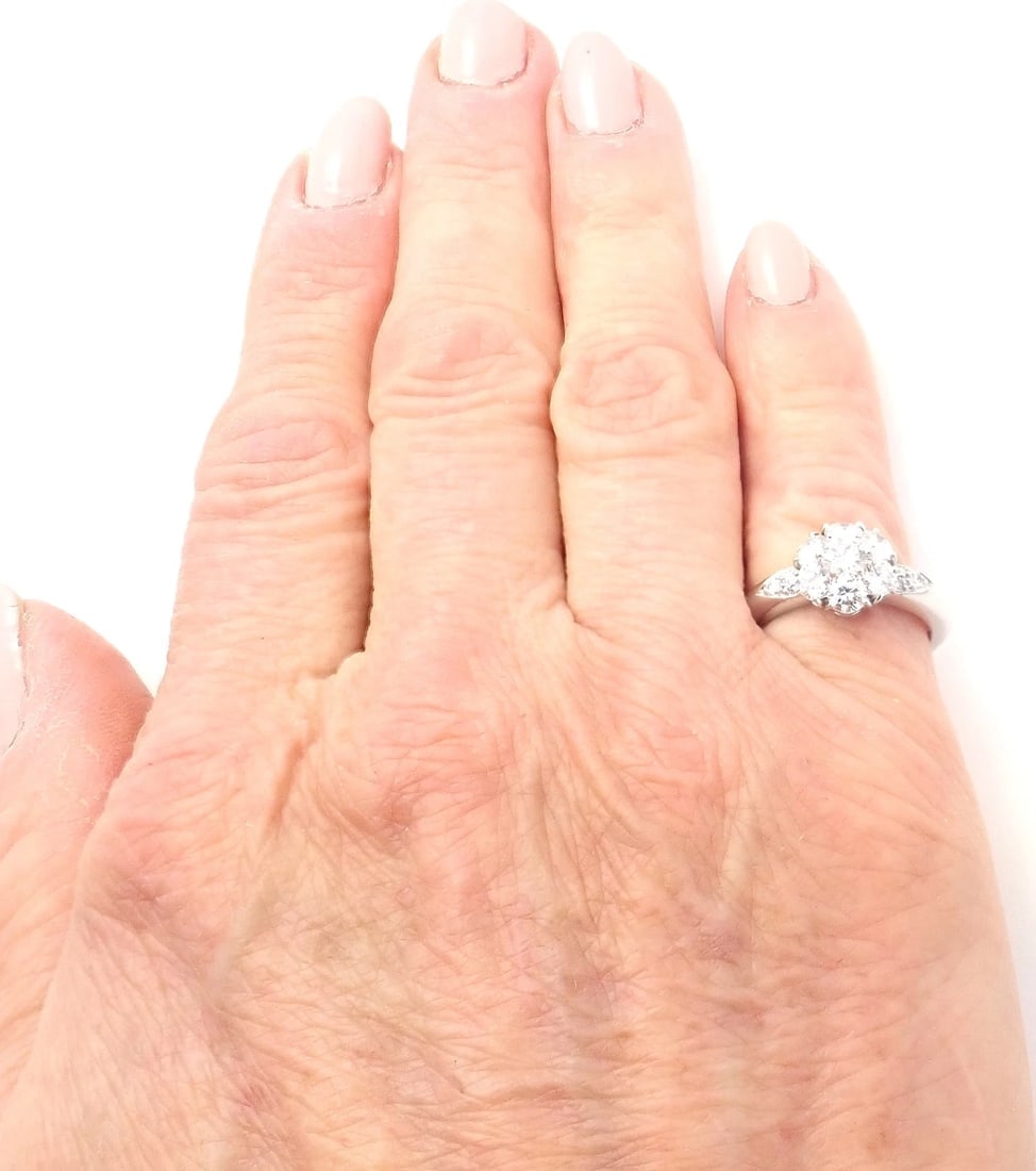 Authentic! Van Cleef & Arpels Platinum Diamond Fleurette Flower Ring - 10
