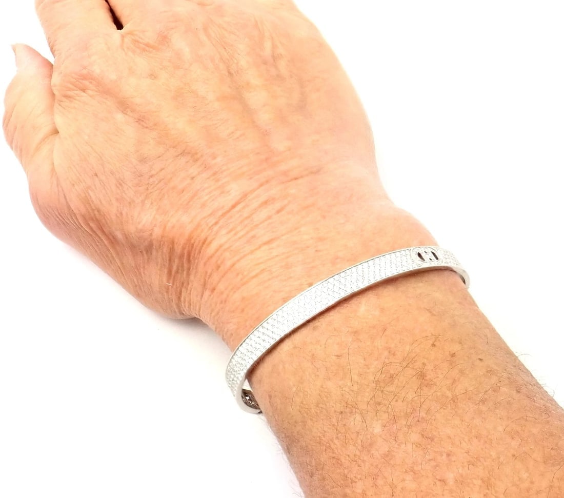 Authentic! Hermes H D'Ancre 18k White Gold Diamond Small Model Bangle Bracelet - 12
