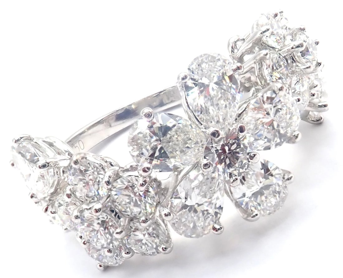 Authentic! Van Cleef & Arpels Folie des Pres 18k White Gold Diamond Flower Ring - 6