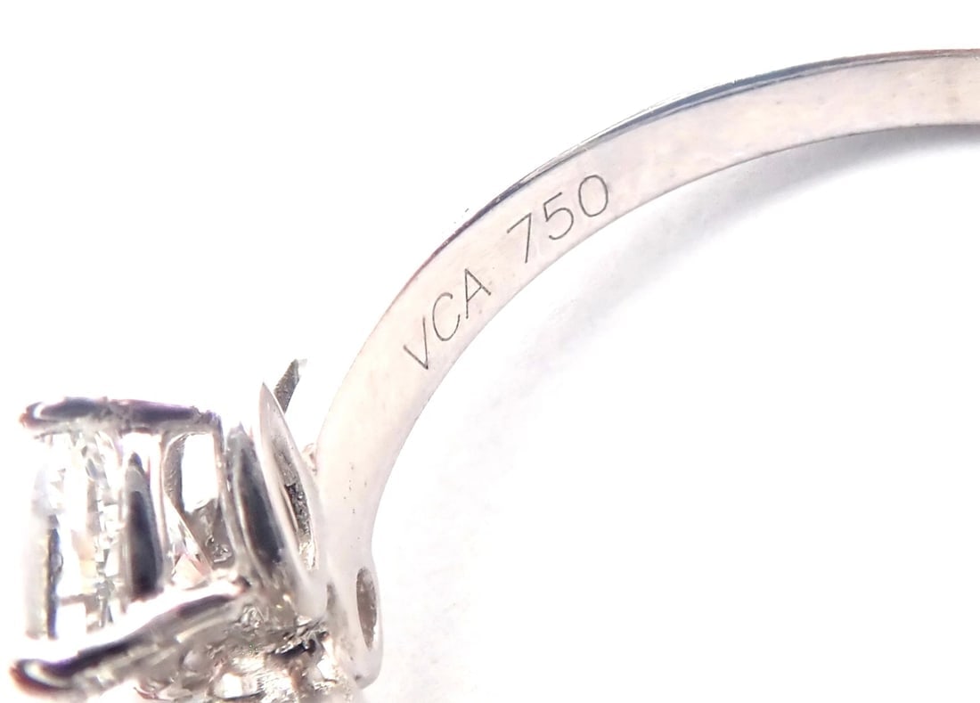 Authentic! Van Cleef & Arpels Folie des Pres 18k White Gold Diamond Flower Ring - 7