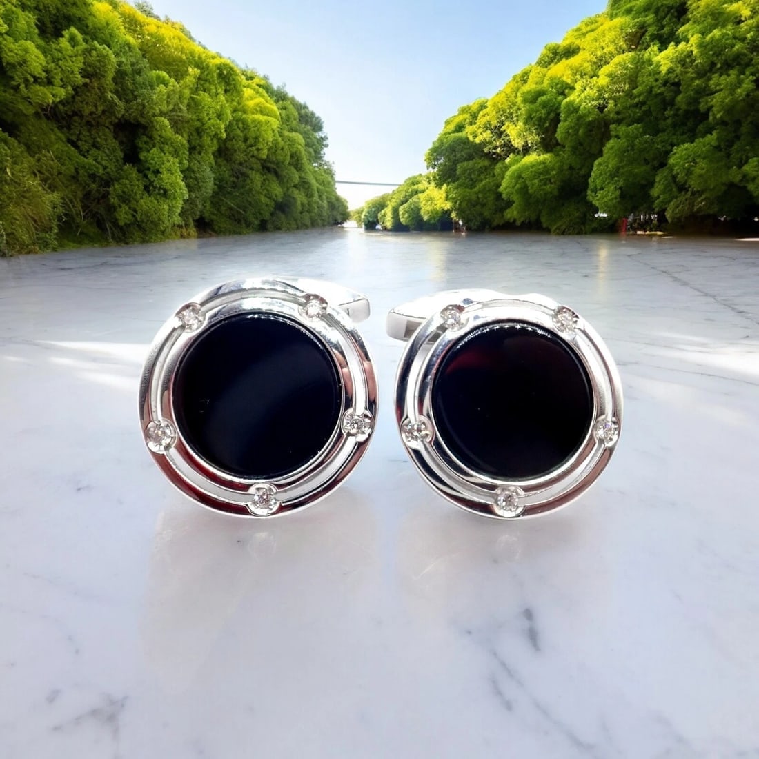 Authentic! Damiani Brad Pitt 18k White Gold Diamond Black Onyx Cufflinks (1 of 7)