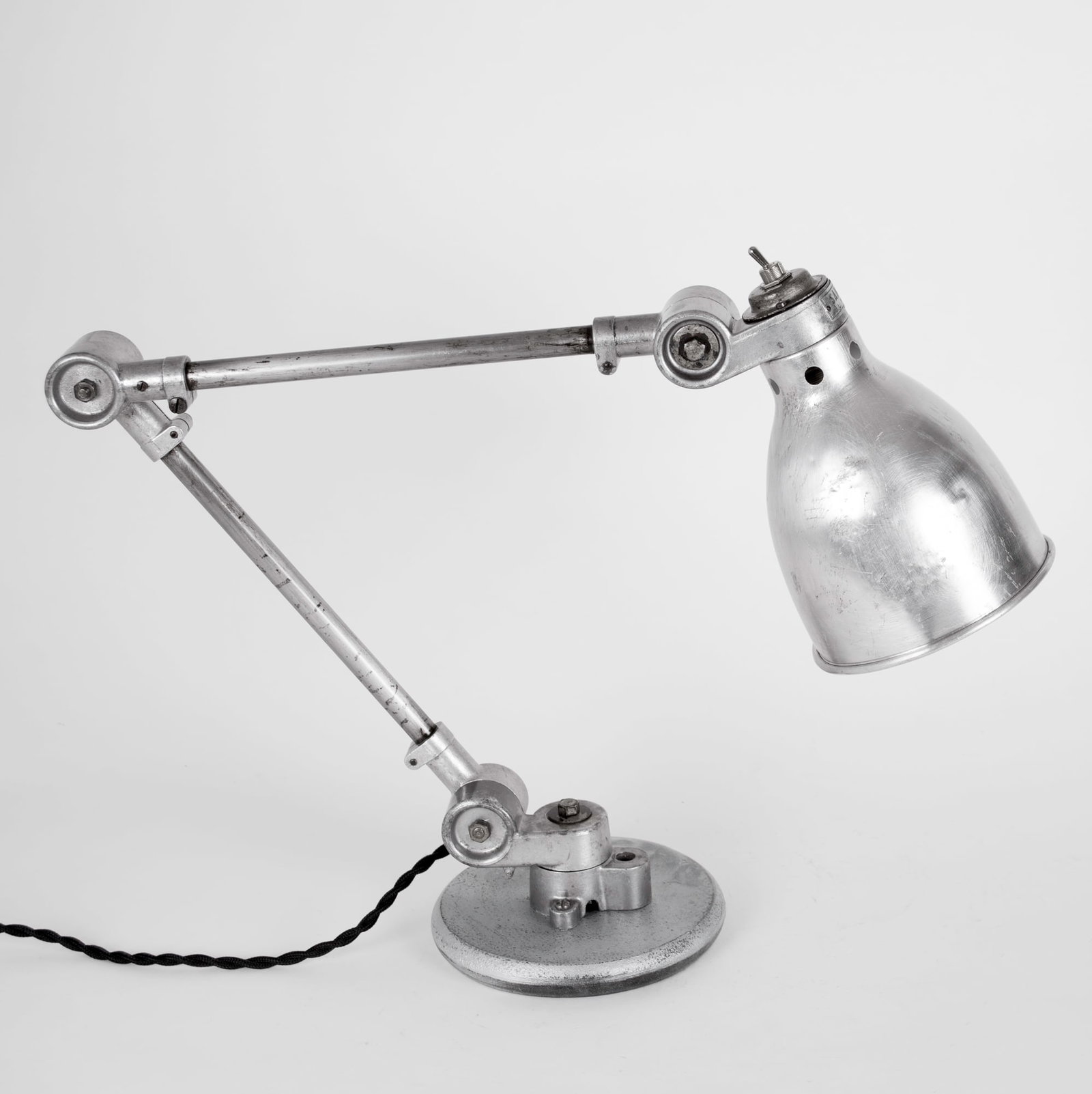 Home / SANFIL FRENCH INDUSTRIAL MODERNIST TASK LAMP Original socket 1950 - 2