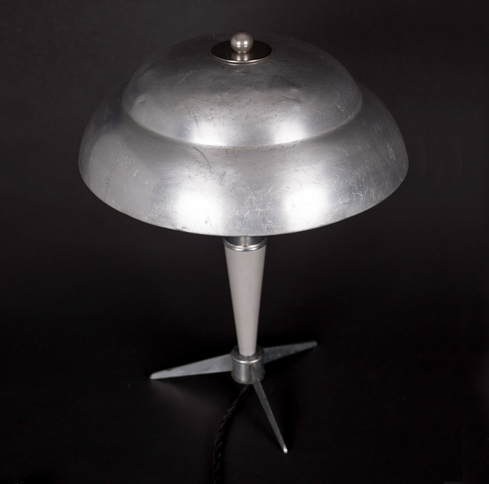 Home / 1950's Philips Desk Lamp designed by Louis Kalff Bijoux - 4