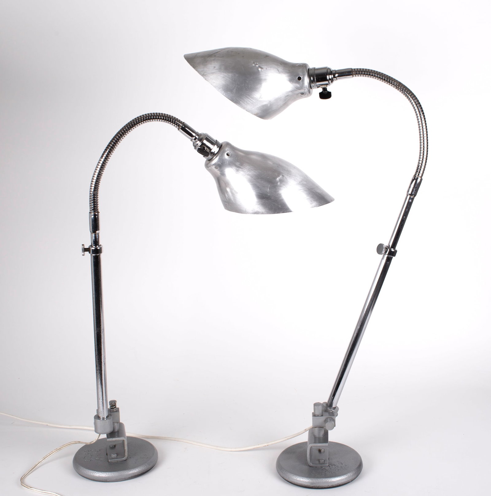 Home / FRENCH INDUSTRIAL MODERNIST pair LAMPS KI-E-KLAIR - 3