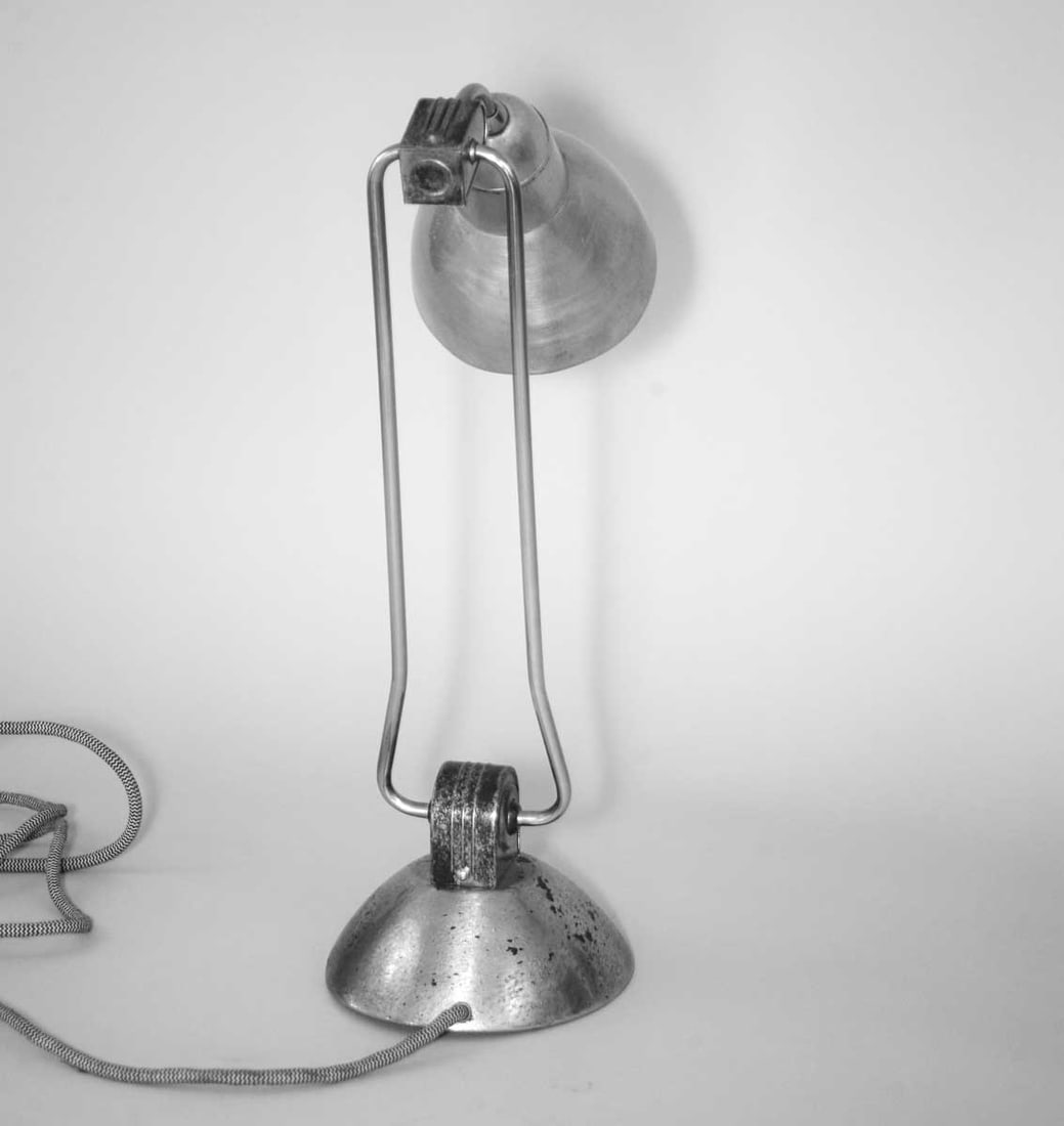 Home / FRENCH MODERNIST DESK LAMP JUMO 610 PERRIAND small reflector - 2
