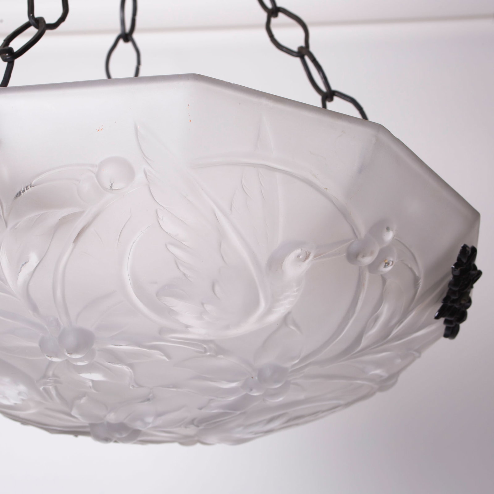 Home / FRENCH ART DECO CHANDELIER GLASS MULLER birds motive - 4