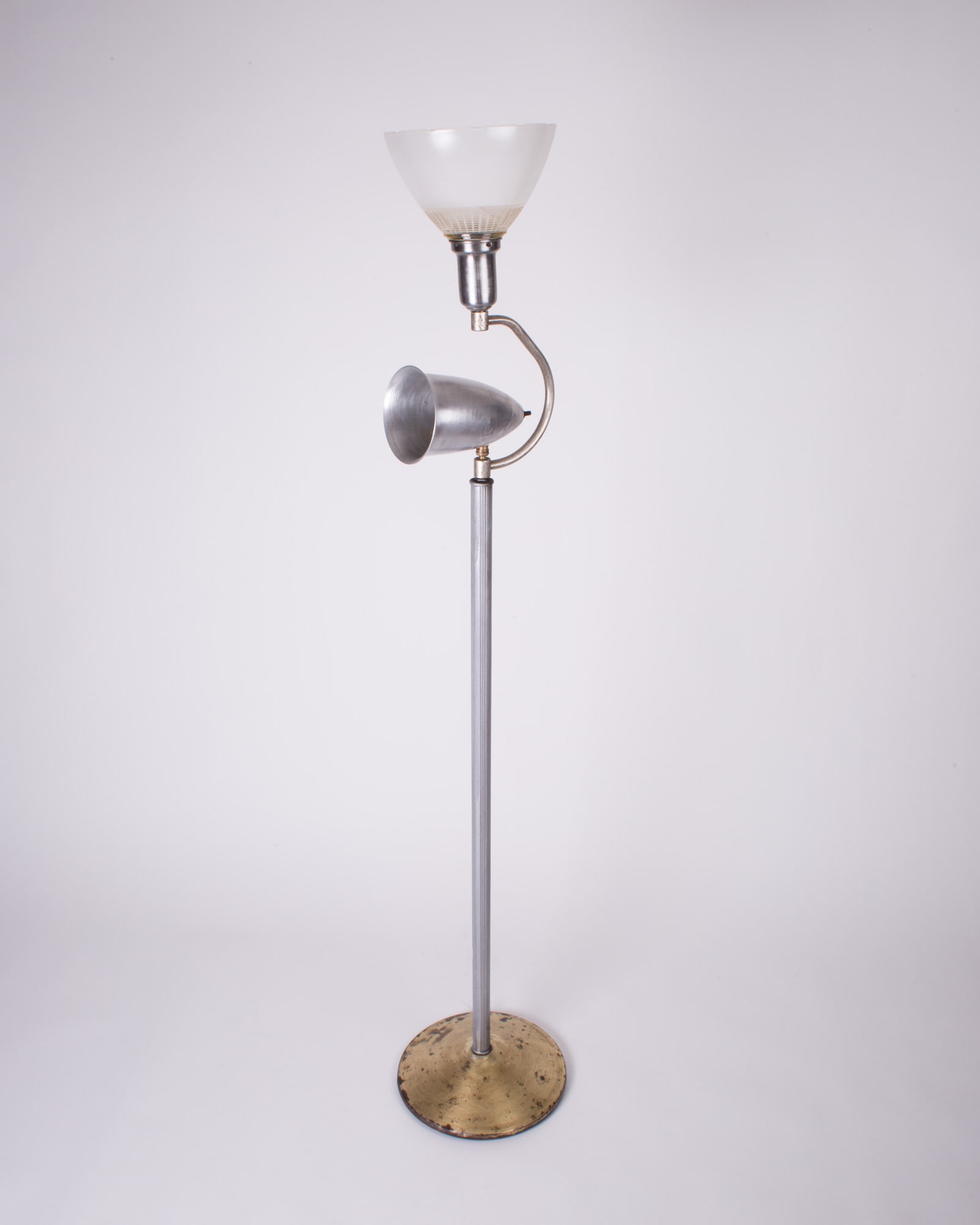 Home / Early mid century Stilnovo Arteluce in the manner of: Early mid century Stilnovo Arteluce in the manner of Reserve: $320.00 Shipping:Domestic: Flat-rate of $120.00 to anywhere within the contiguous U.S.International: Foreign shipping rates