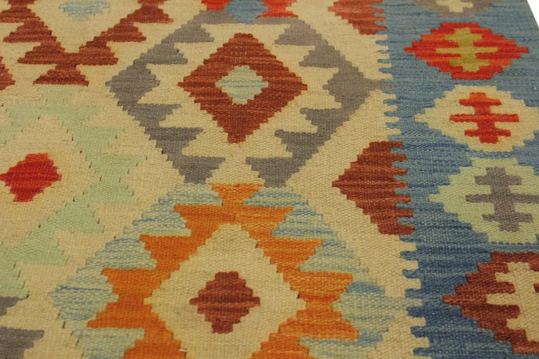 Caucasian Kilim Ivory Blue Wool Rug - 6'9" X 9'9" - 7