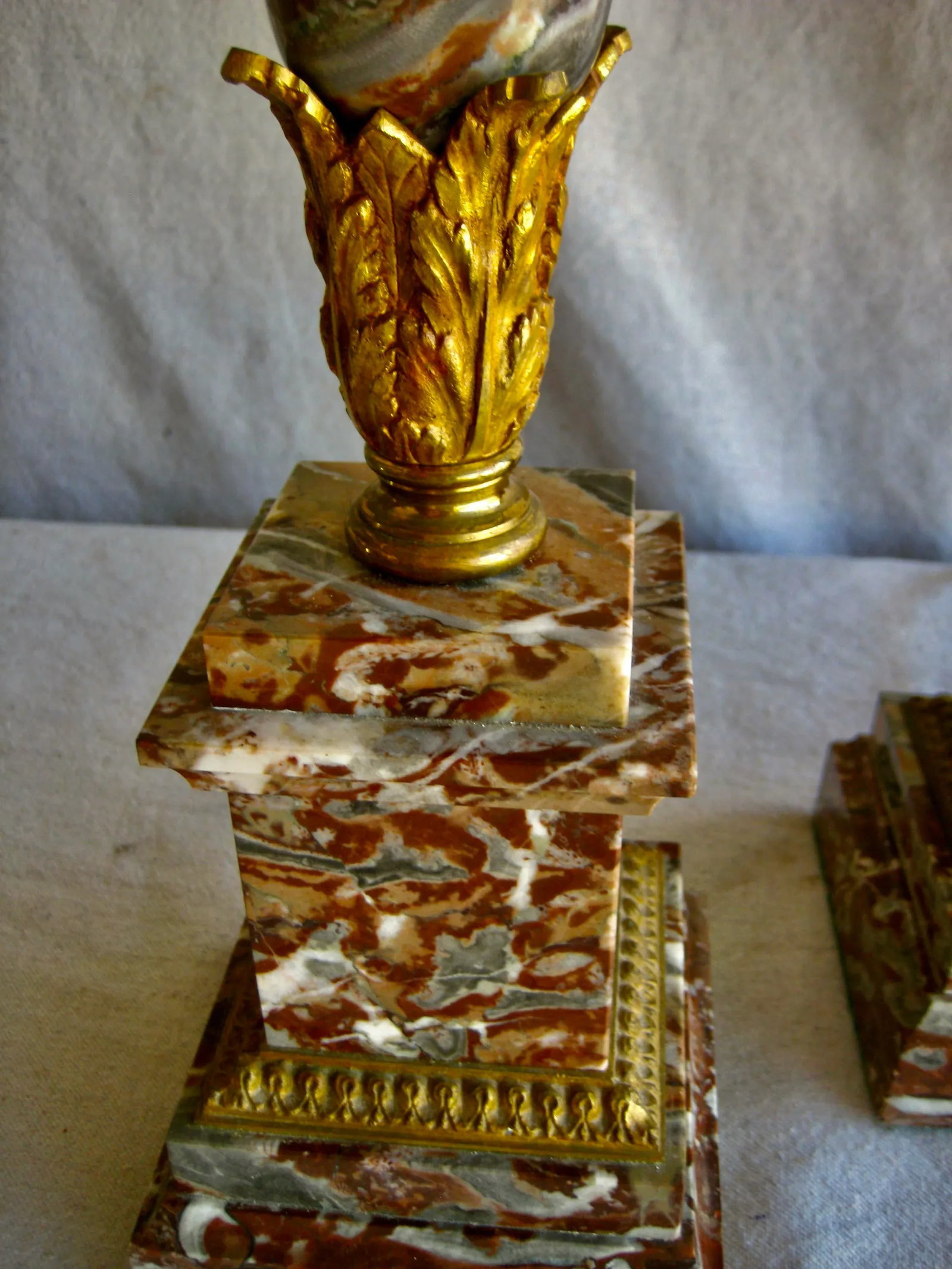 Pair of Late 19th Century Napoleon III Marble and Bronze Lamps - 8