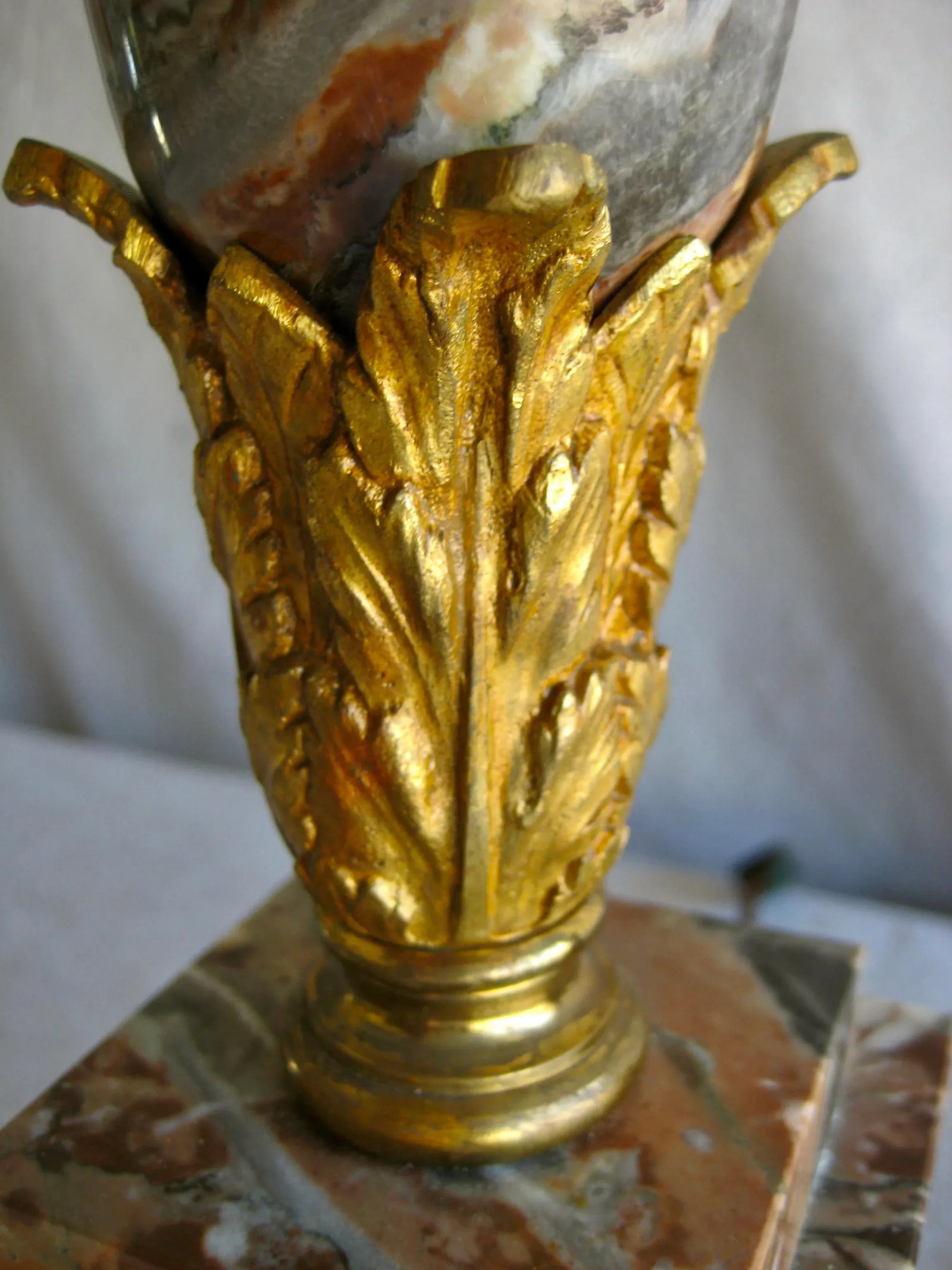 Pair of Late 19th Century Napoleon III Marble and Bronze Lamps - 9