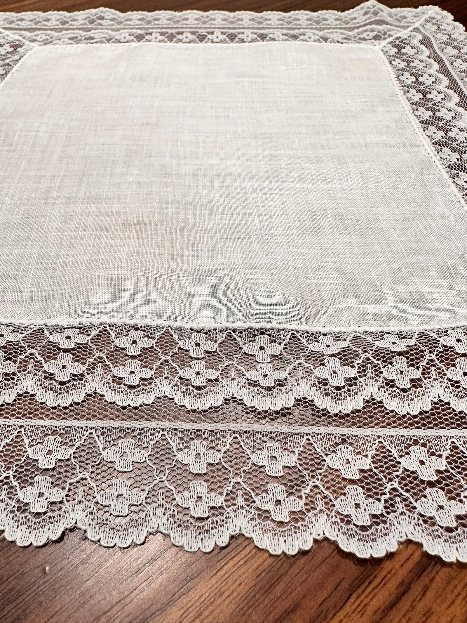 Mid 20th Century Vintage Lace Handkerchiefs -A Pair - 5