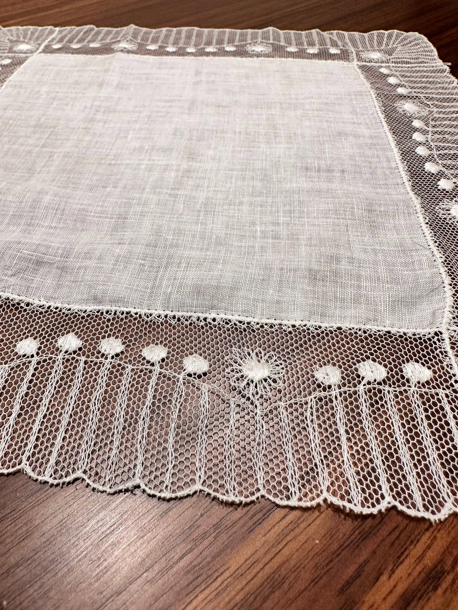 Mid 20th Century Vintage Lace Handkerchiefs -A Pair - 7