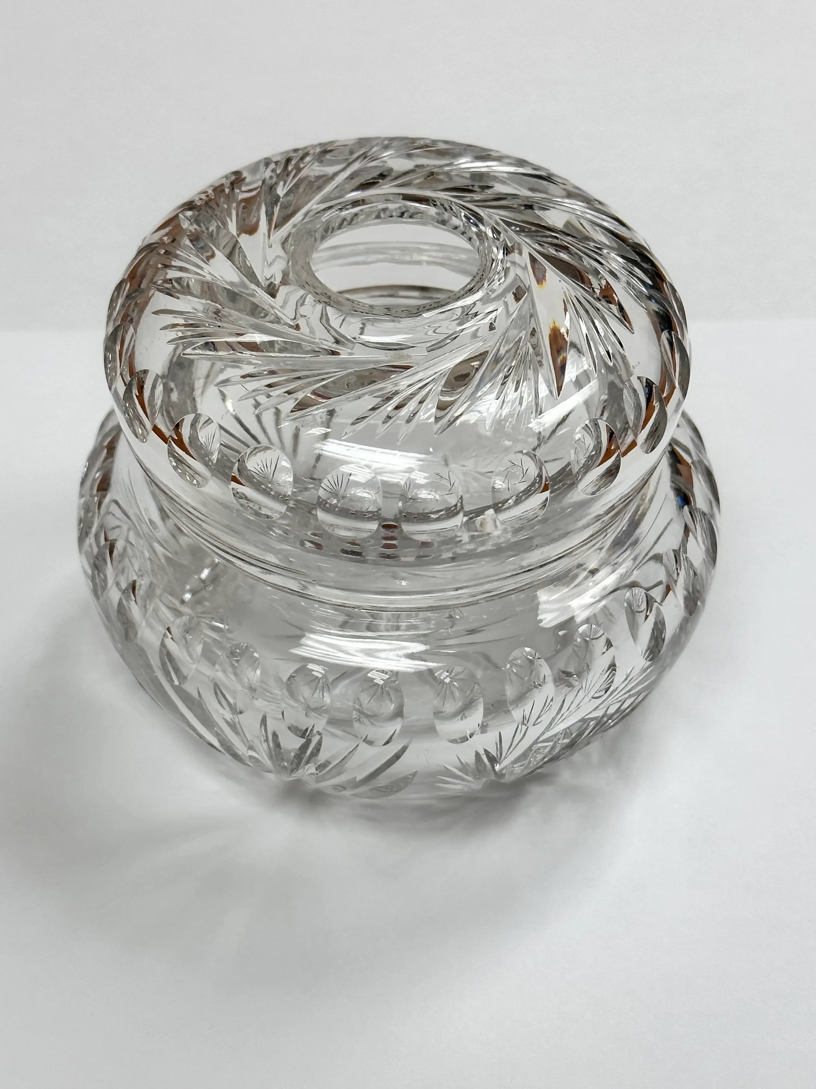 Early 20th Century American Brilliant Cut Crystal Glass Hair Receiver - 5