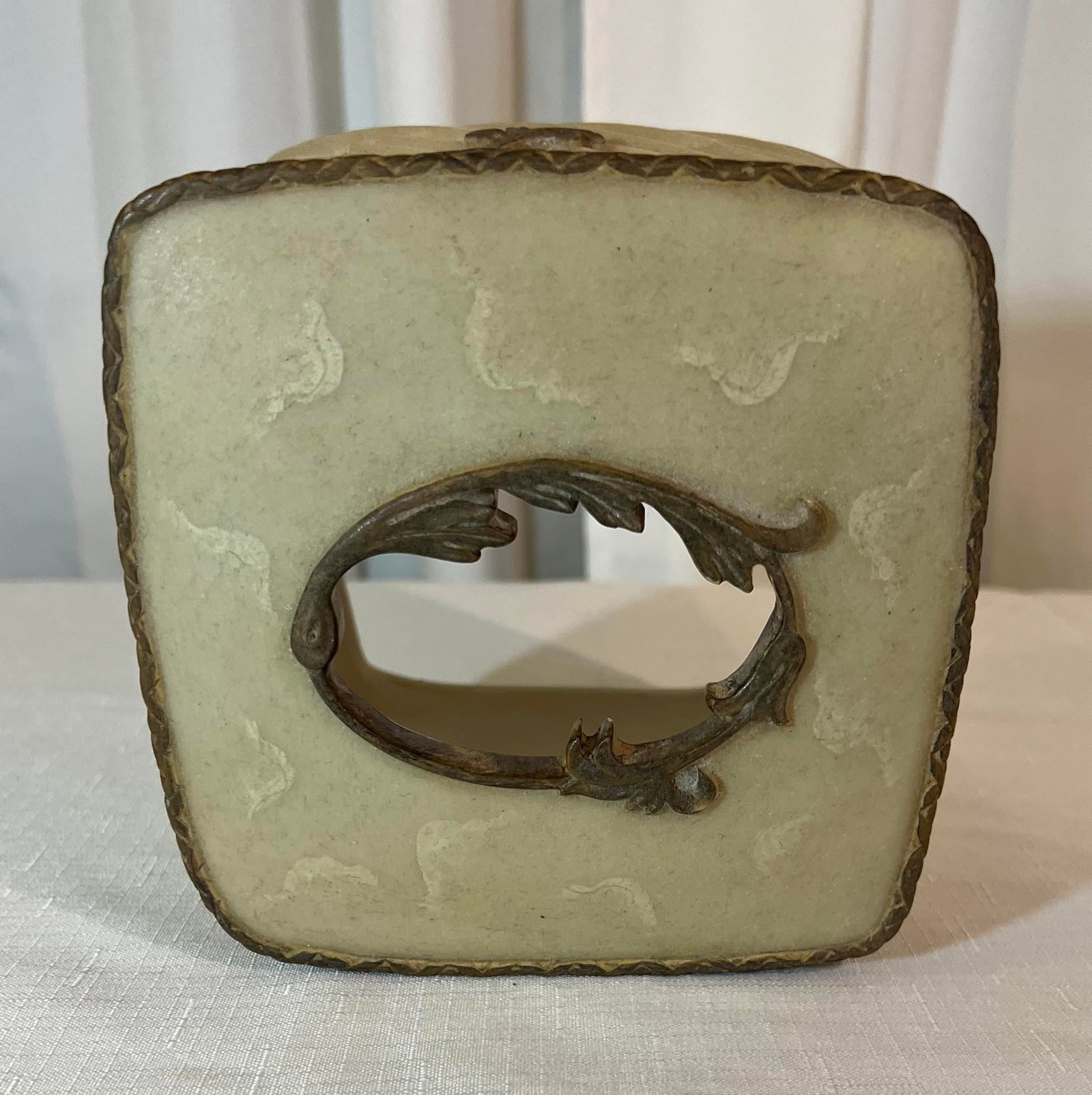 Vintage Hollywood Regency Dorothy Draper Style Hand Painted Faux Marble Faux Brass Tissue Box Cover - 5