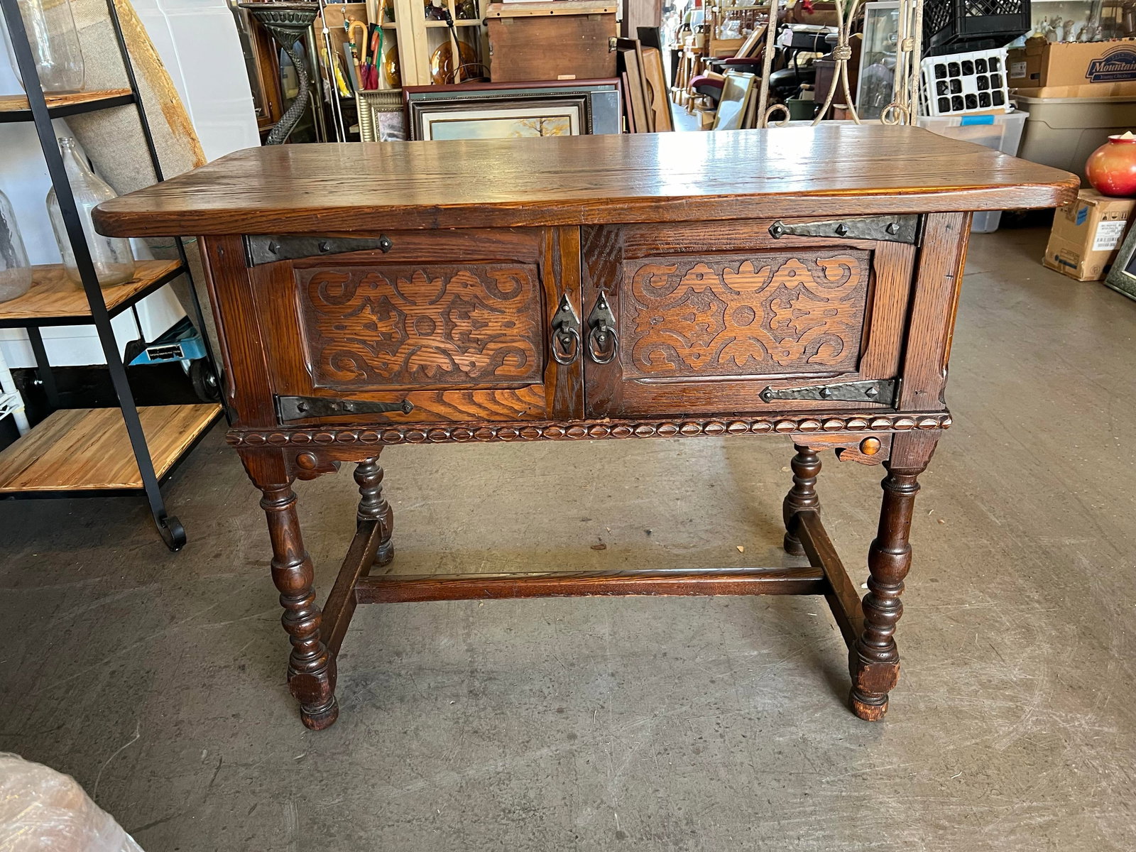 Early 20th Century Spanish Revival Jacobean Style Sideboard / Console Table by Flint's Furniture / - 2