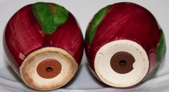 Franciscan China Apple Pattern Salt & Pepper Set - 3