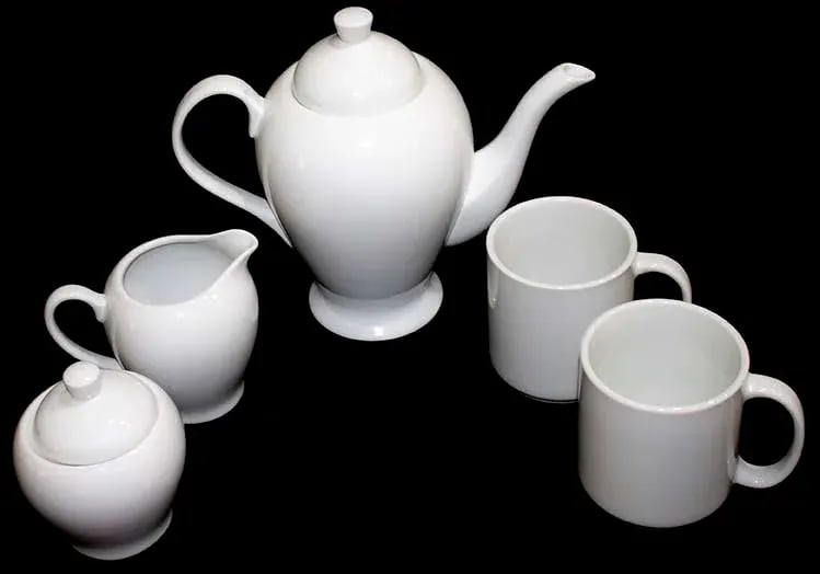 Williams-Sonoma White Porcelain Coffee Service - Pot Mugs Creamer Sugar - 2