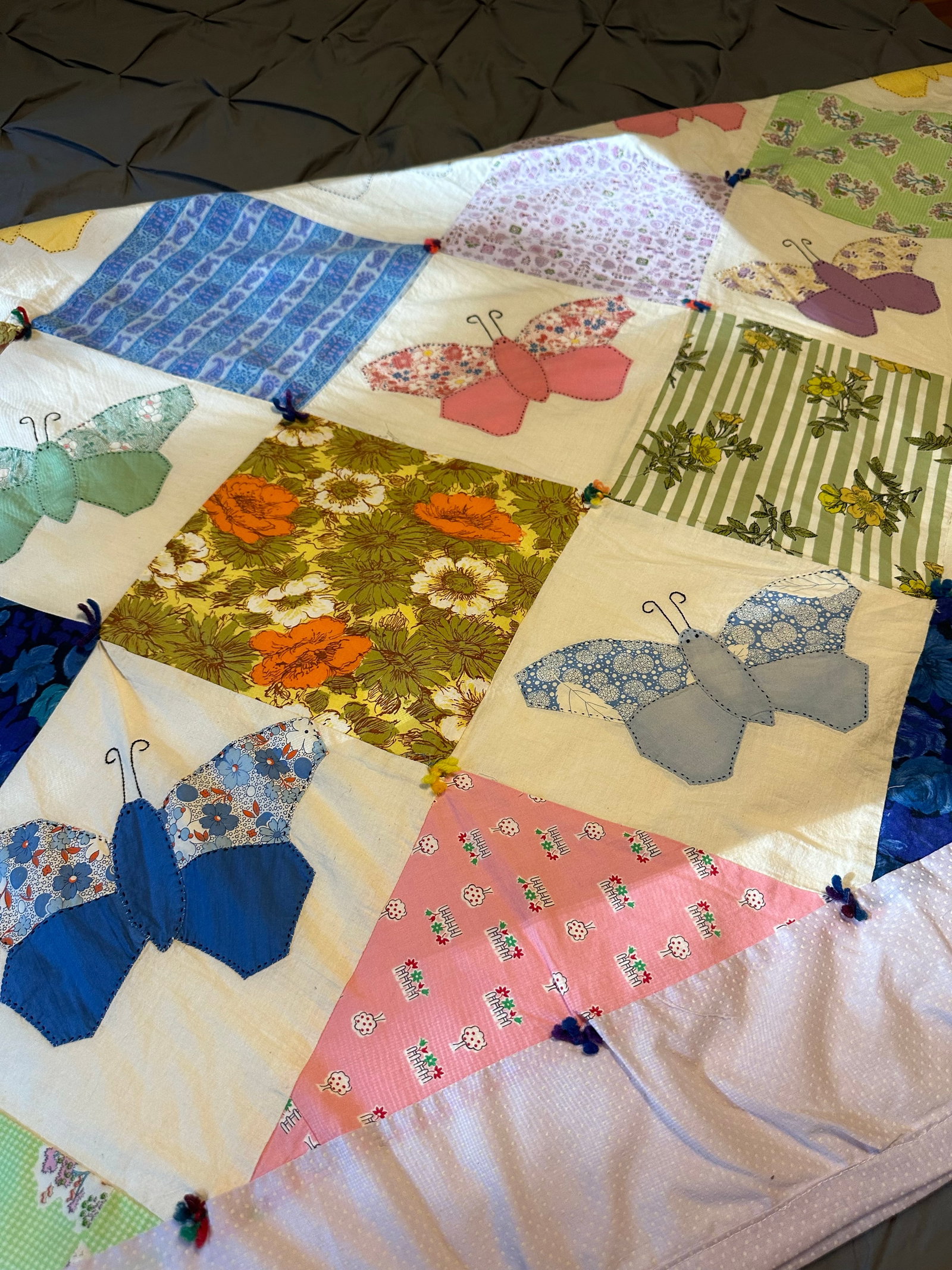 Vintage Butterfly Handmade Quilt - 3