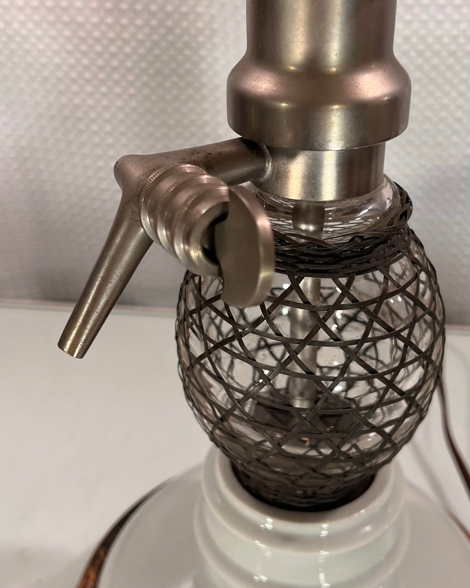 Vintage Frederick Cooper Seltzer Bottle Table Lamp - 7