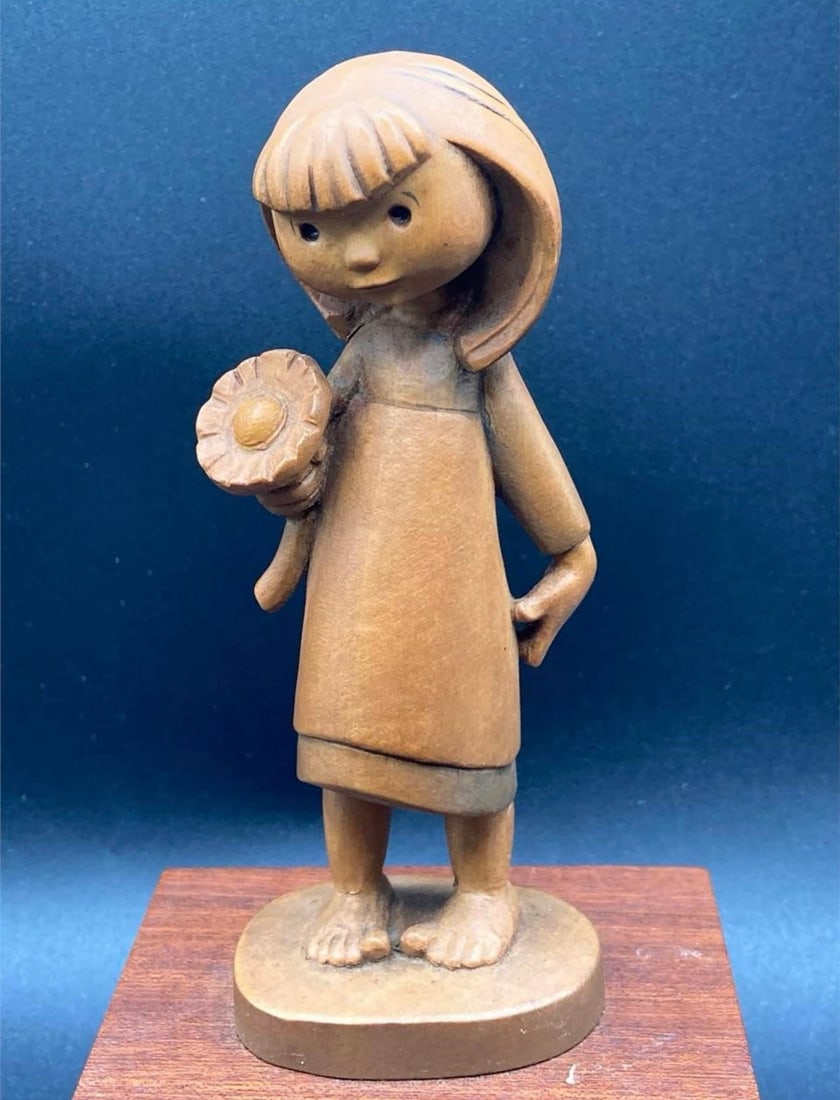 Vintage Reuge Music Box Hand Carved Anri Girl With Flower - 2