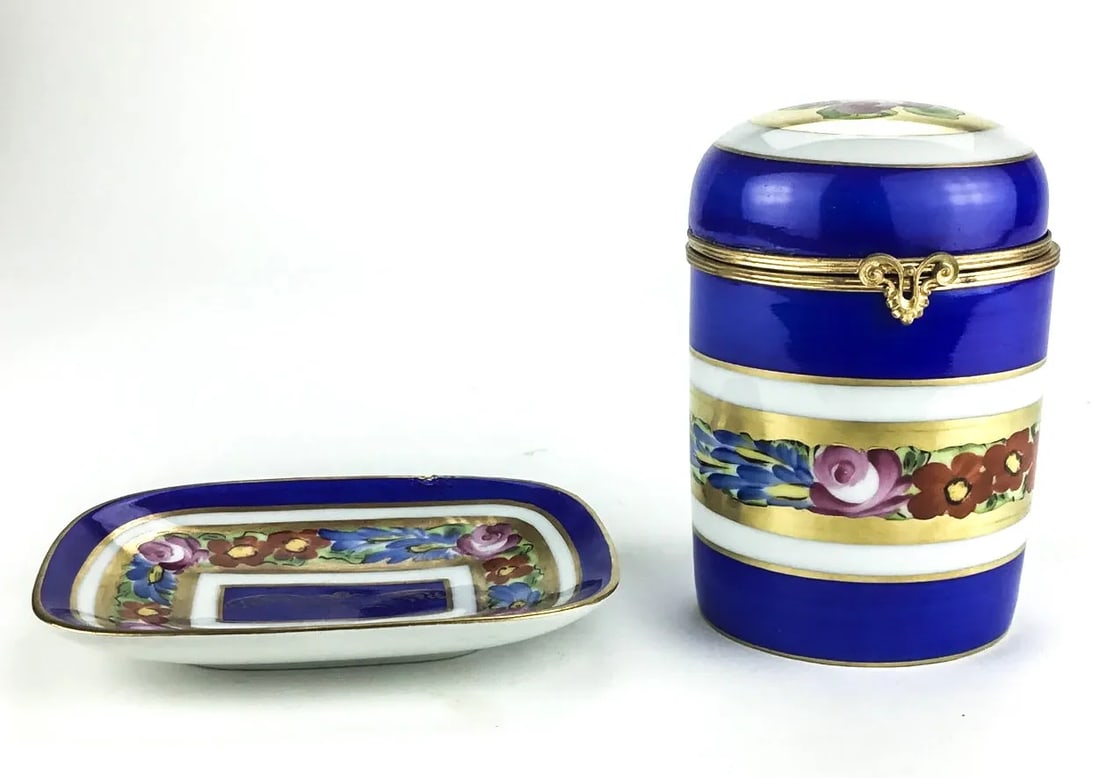 Vintage Limoges Singer Signed Rare Set Ashtray and Cigarette Holder - 8