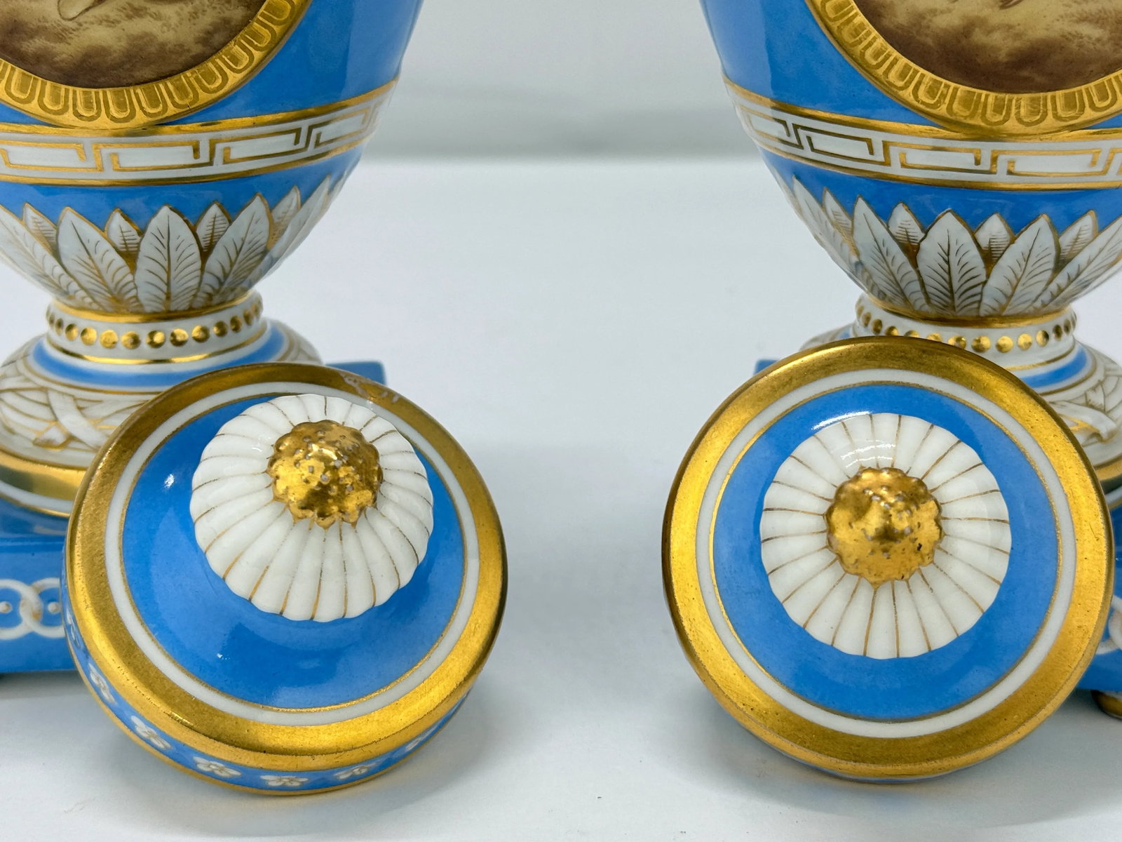 19th C. Kpm Porcelain Celestial Blue Ground & Grisaille Window Urns - Pair - 10