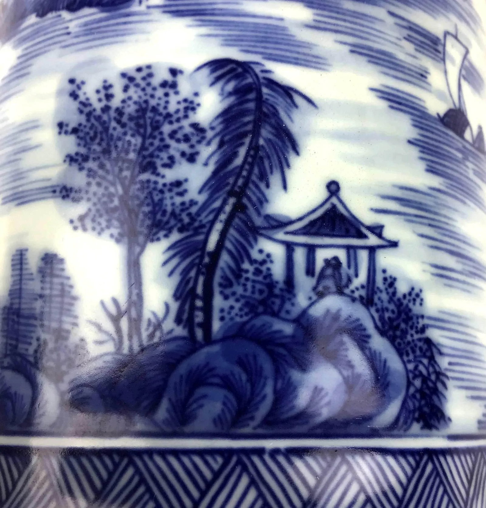 Antique Chinese Porcelain Brush Pot - 8