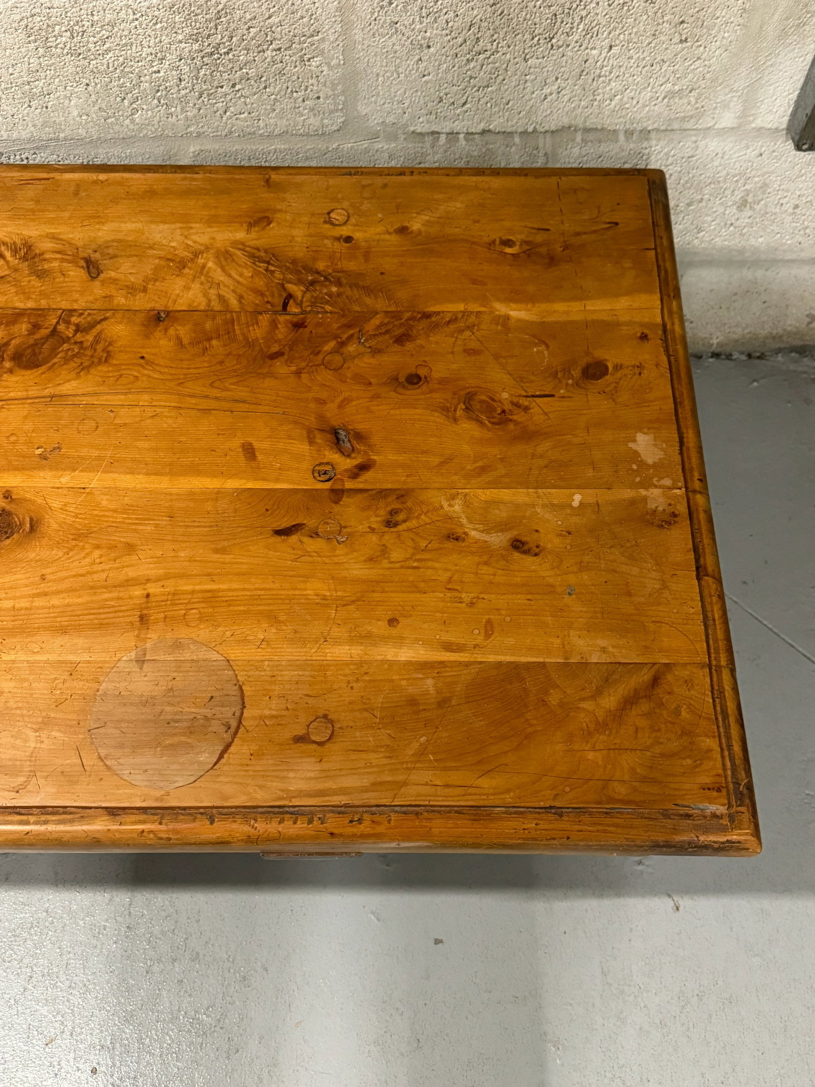 Vintage 1960s Rustic Coffee Table - 10