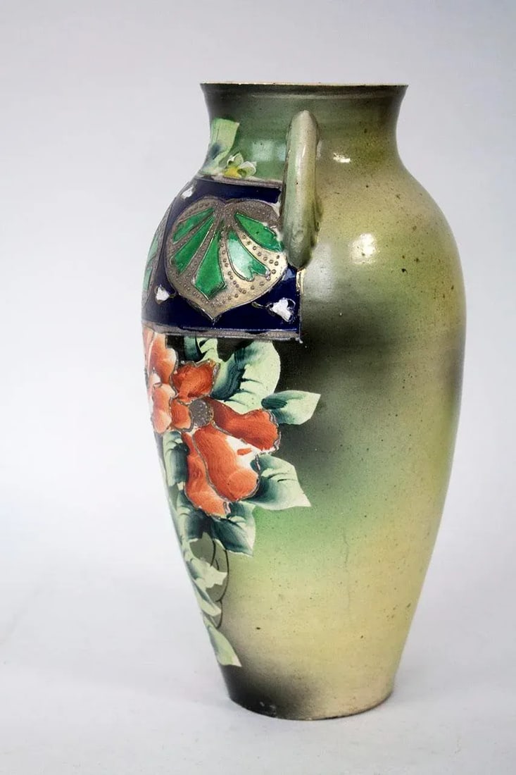 1920s Nippon Hand Painted Vase - 3