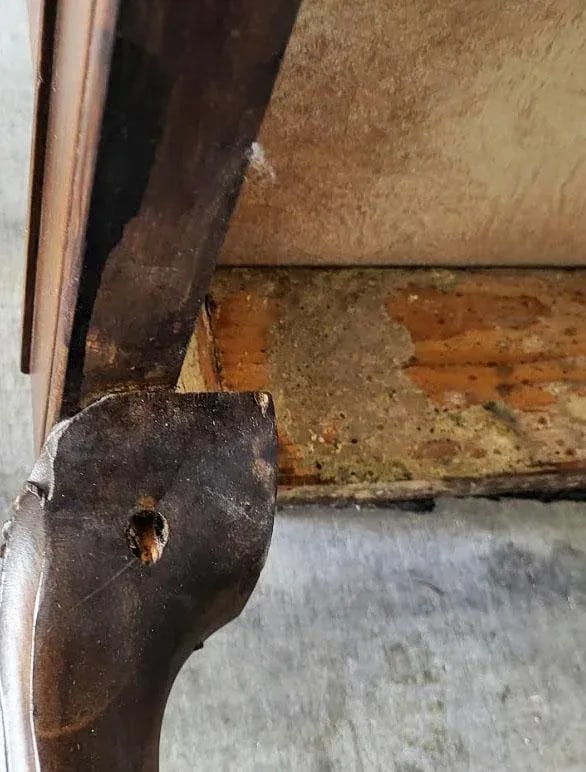 Art Deco Figural Cabinet - Sliding Doors Two Shelves - 9