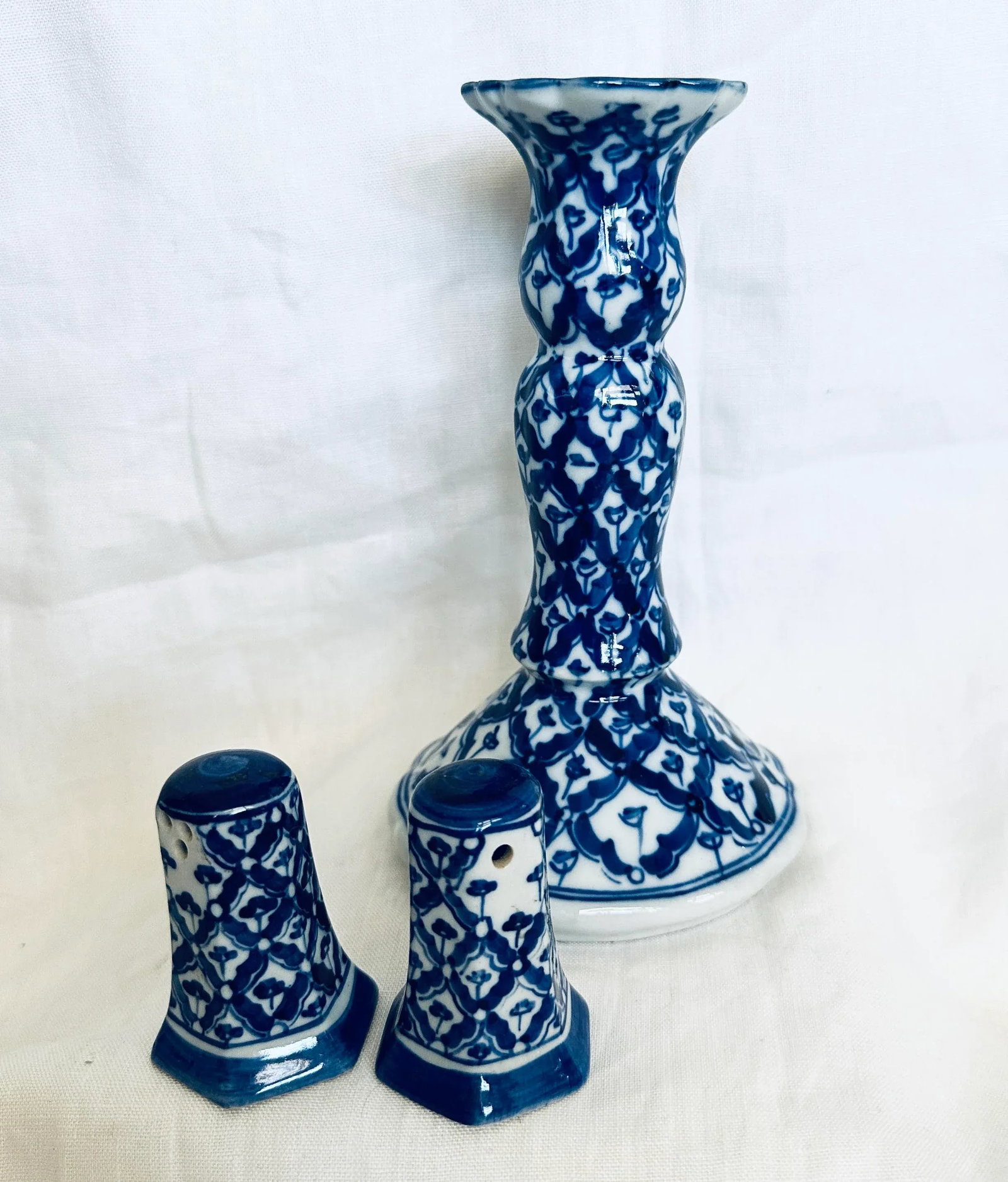 Set of 4 Blue & White Tableware Items - 6