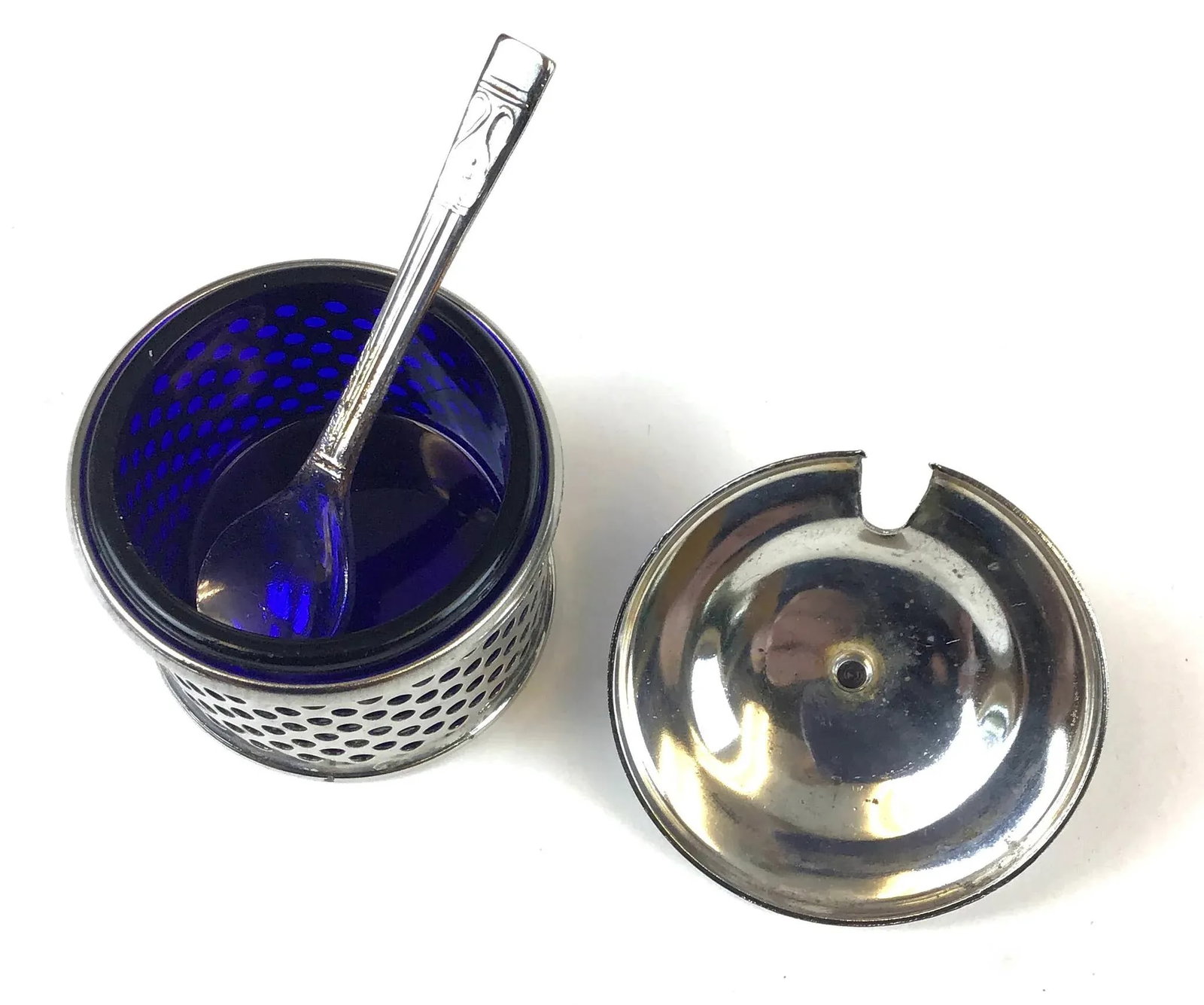 Vintage Formal Silver Plate Salt & Pepper Set, England - 5 Pieces - 7