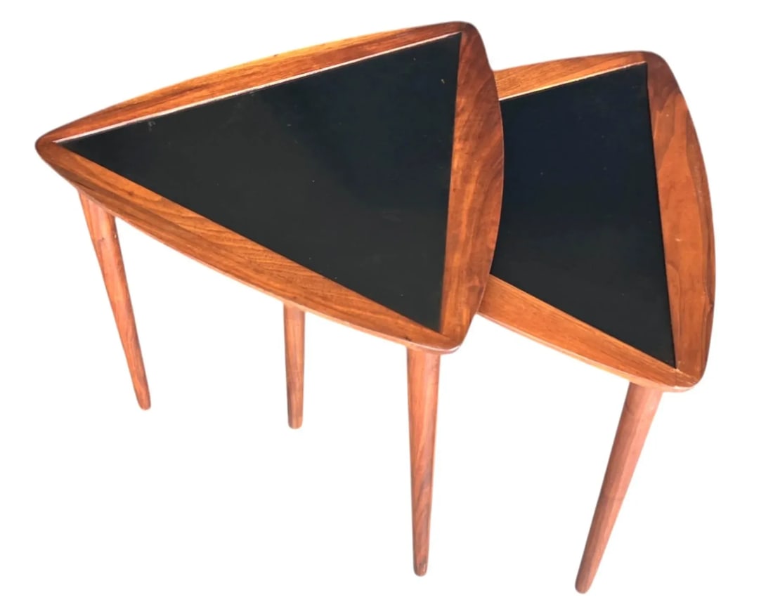 1960s Pair of Restored Danish Modern Teak & Black Laminate Triangle Side Tables – Mid-Century - 7