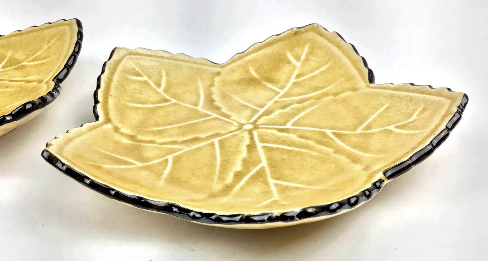 Vintage Porcelain Maple Leaf Trinket Plates - a Pair - 2