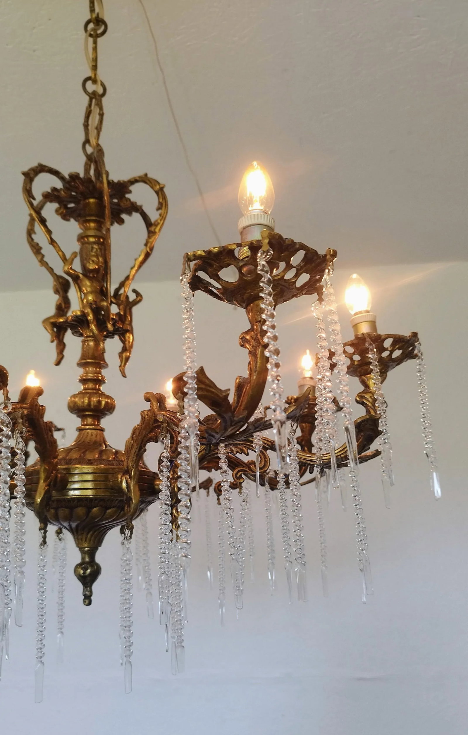 1970s Vintage Solid Bronze Rococo Cherub Chandelier – 8-Light Putti Centerpiece Hollywood - 3